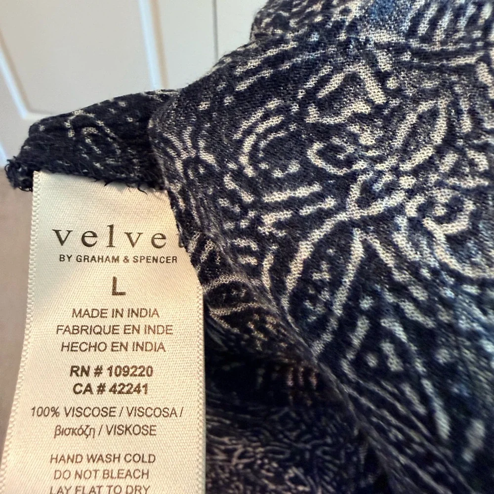 Velvet by Graham & Spencer Navy Printed Midi Dress Embroidered Size L - Picture 9 of 10